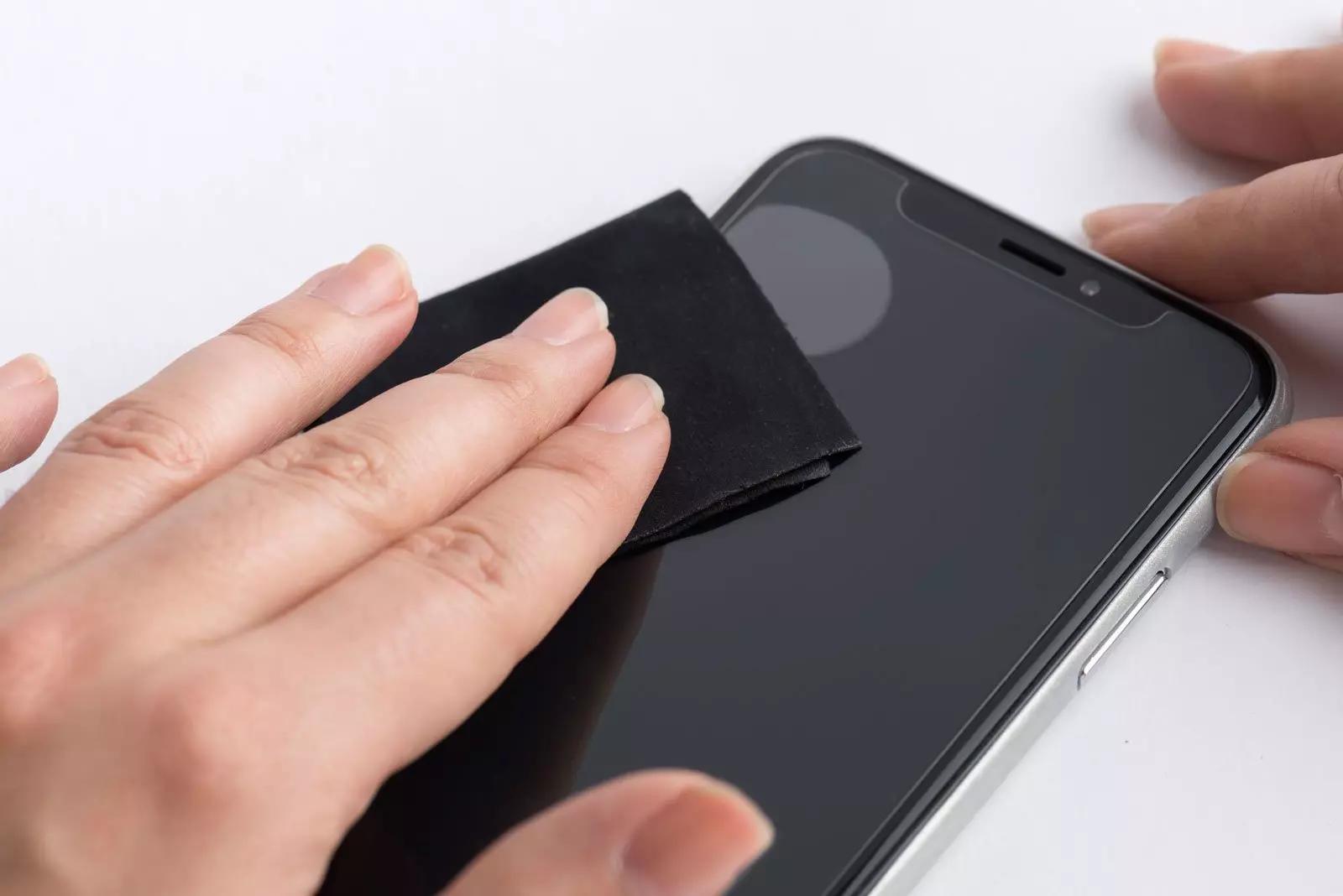 como sacar una burbuja de aire del vidrio templado - Cómo eliminar las burbujas de aire en un protector de pantalla