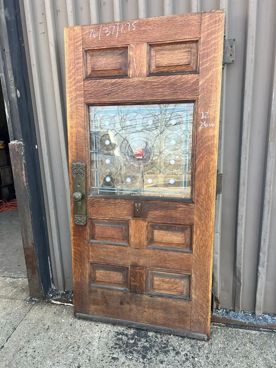 puertas antiguas de madera con vidrios de colores - Cómo eran las puertas de antes