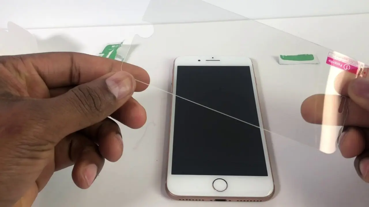 como sacar el aire del vidrio templado del celular - Cómo hacer para que no queden burbujas en la mica del celular