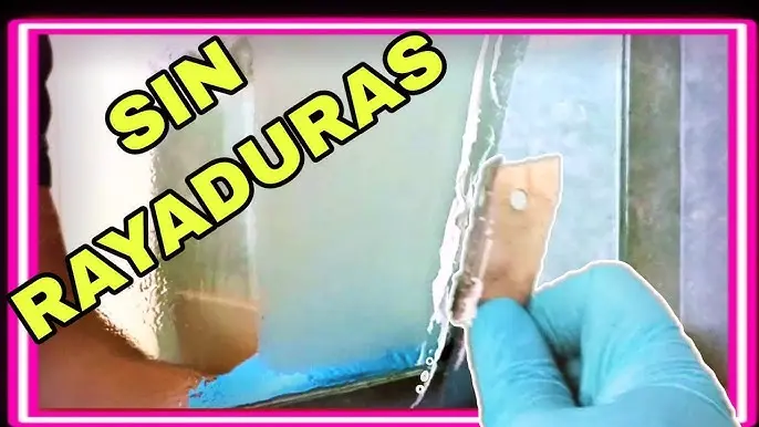 como sacar papel pegado de vidrio - Cómo limpiar papel pegado al vidrio