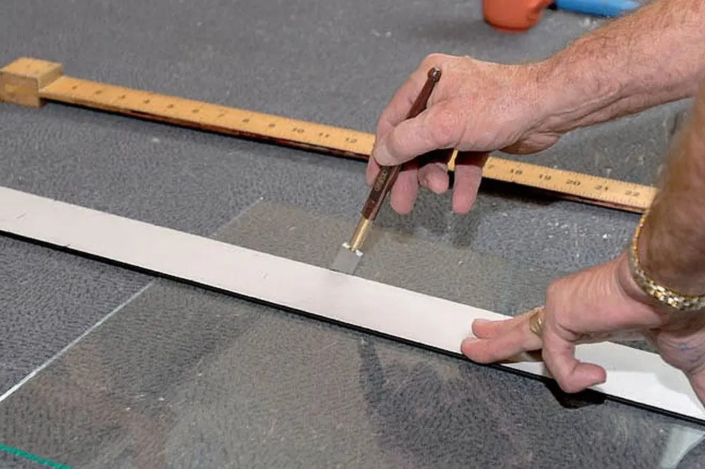 como cortar vidrio con punta de diamante - Cómo se utiliza un diamante para cortar el vidrio
