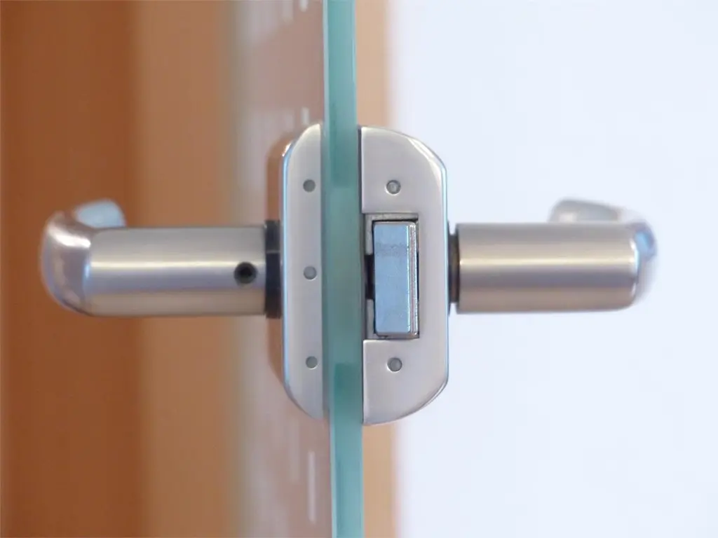 puertas de madera con vidrio - Cuál es el mejor cristal para puertas