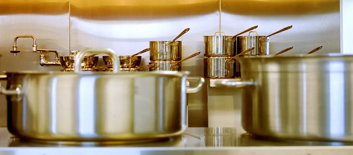 bateria de vidrio - Cuál es el mejor material para una batería de cocina