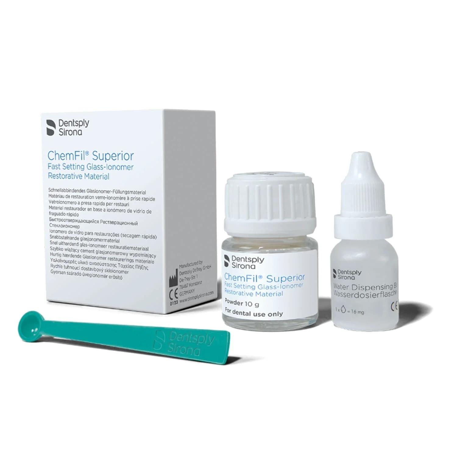 ionomero de vidrio restaurador - Cuál sería la ventaja de utilizar una restauración de ionómero de vidrio en un paciente propenso a caries dental