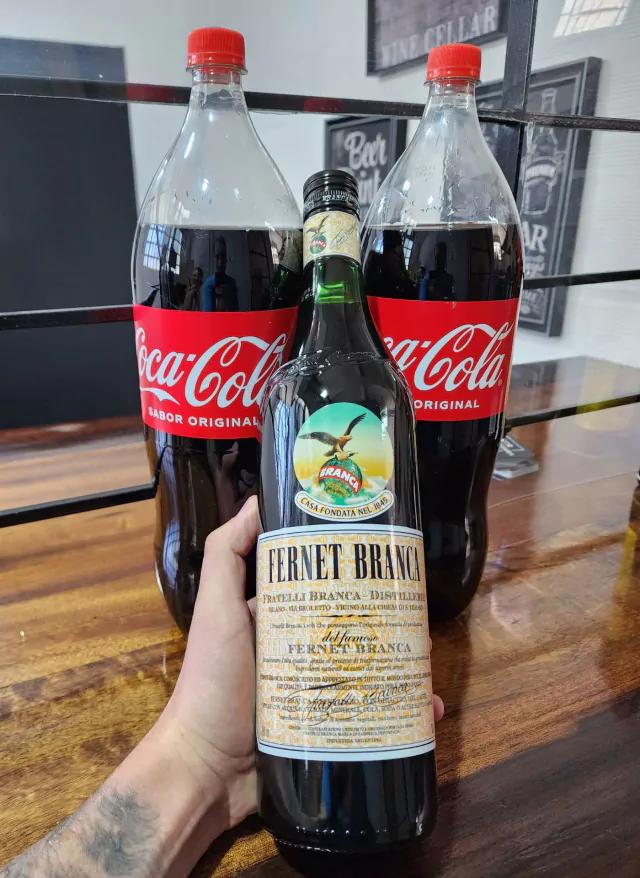 vaso de fernet de vidrio - Cuántas cocas para un fernet de 1 litro
