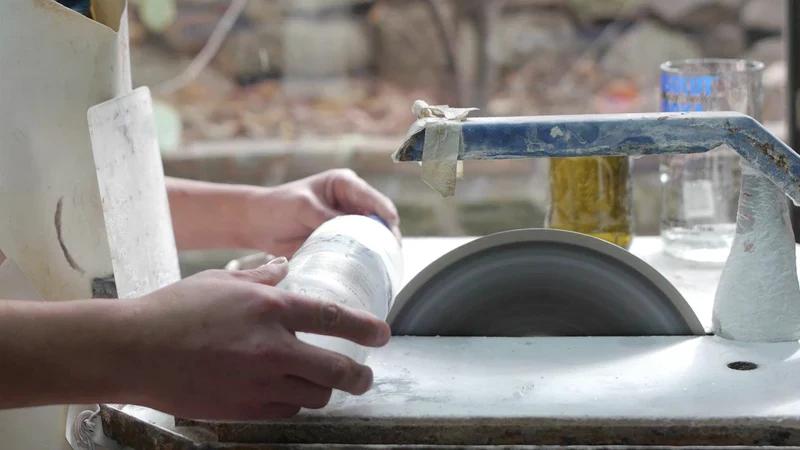 como cortar botellas de vidrio para hacer lamparas - Cuánto cuesta cortar una botella de vidrio