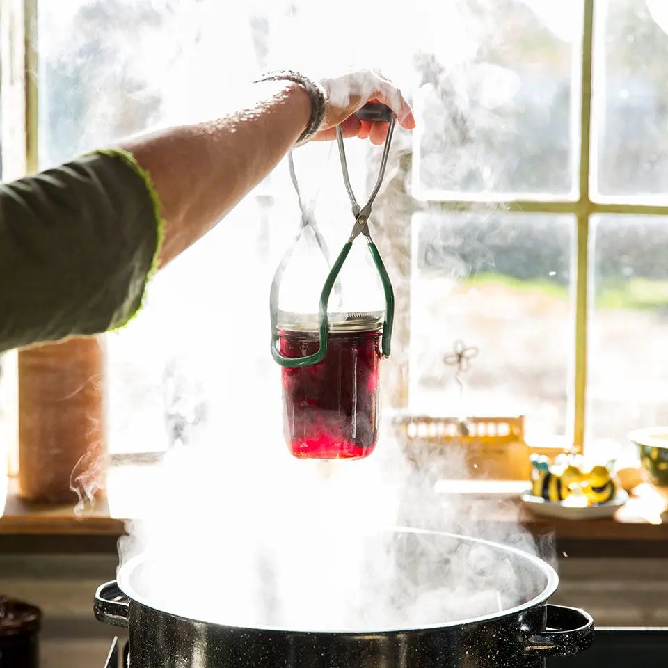 conservas en frascos de vidrio - Cuánto tiempo se hierven los frascos de conserva para sellarlos