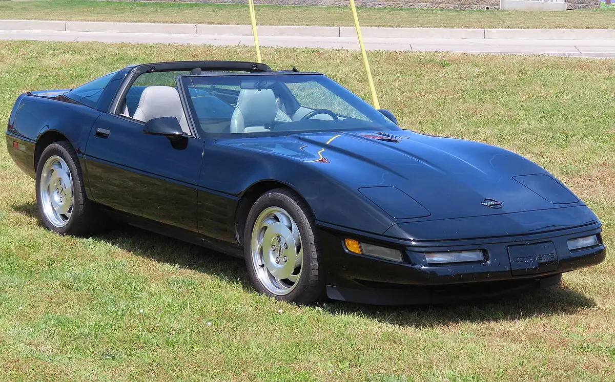 carroceria corvette fibra de vidrio - Los Corvettes C4 son de fibra de vidrio
