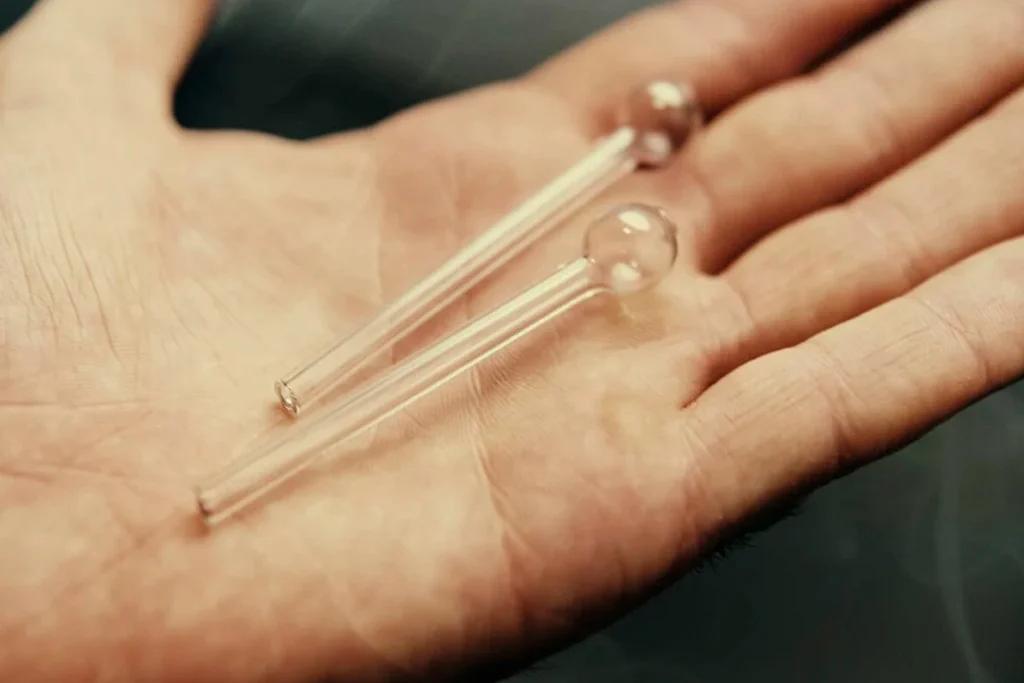 para que sirve la pipa de vidrio - Qué efectos hace la pipa de agua