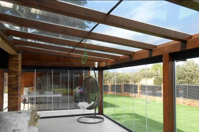 pergola con vidrio laminado - Qué es mejor para una pérgola