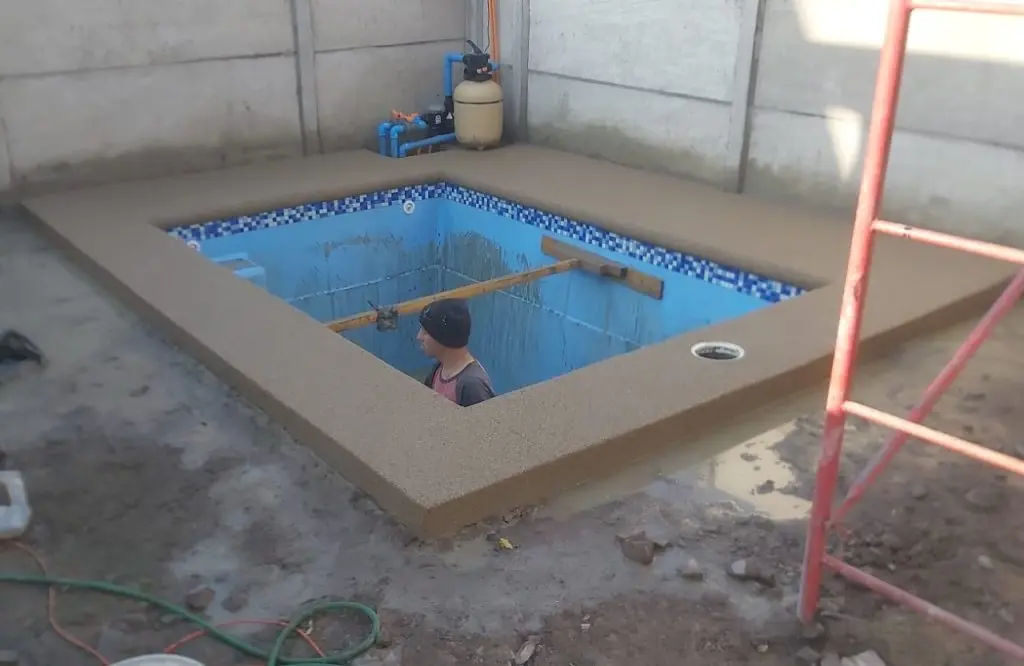 cuanto dura una pileta de fibra de vidrio - Qué es mejor, una piscina de concreto o de fibra
