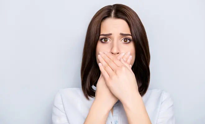 soñar vidrios en la boca - Qué significa soñar que escupo vidrio